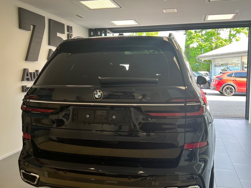 BMW X7 - Bild 2