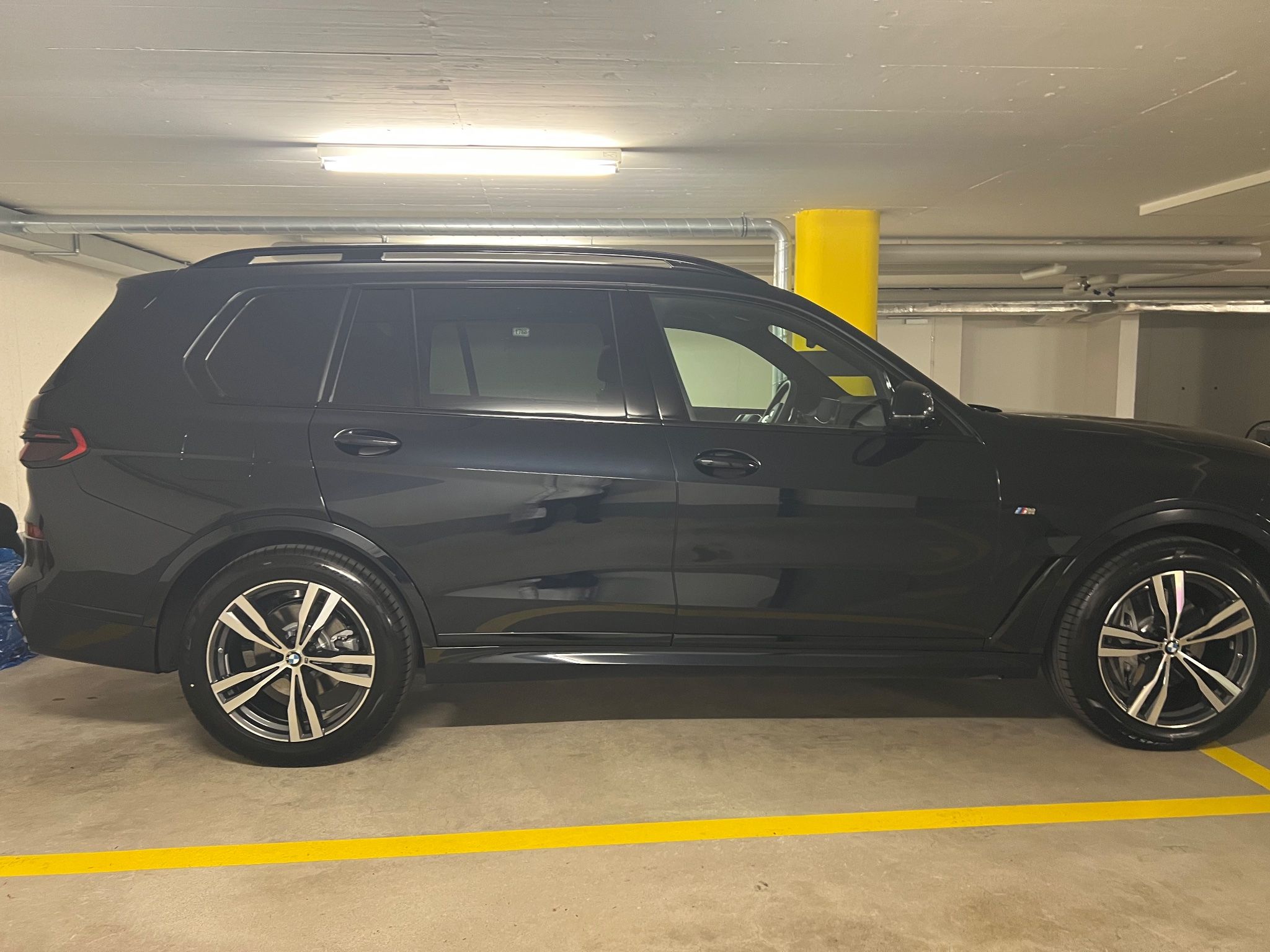 BMW X7 - Bild 3
