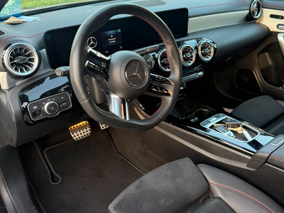 Mercedes-Benz CLA 250 4m