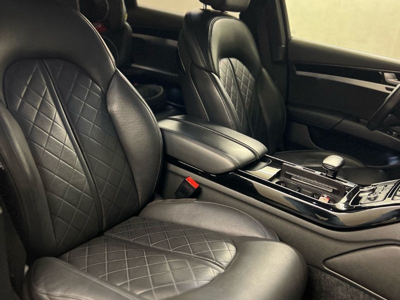 Audi A8 - Bild 9
