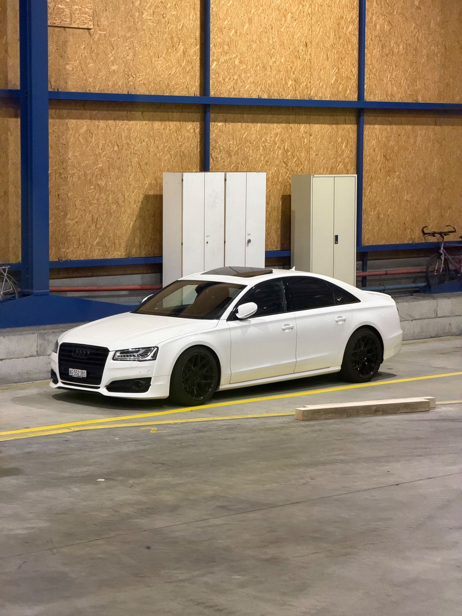 Audi A8 - Bild 2