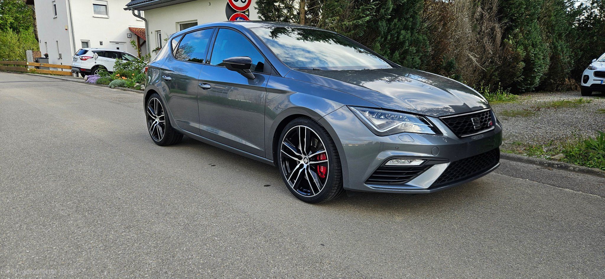 SEAT Leon - Bild 1